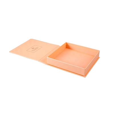 Custom Luxury Packaging Cosmetics Makeup Collection Boxes Magnetic Lid Closure Cardboard Gift Box For Packing